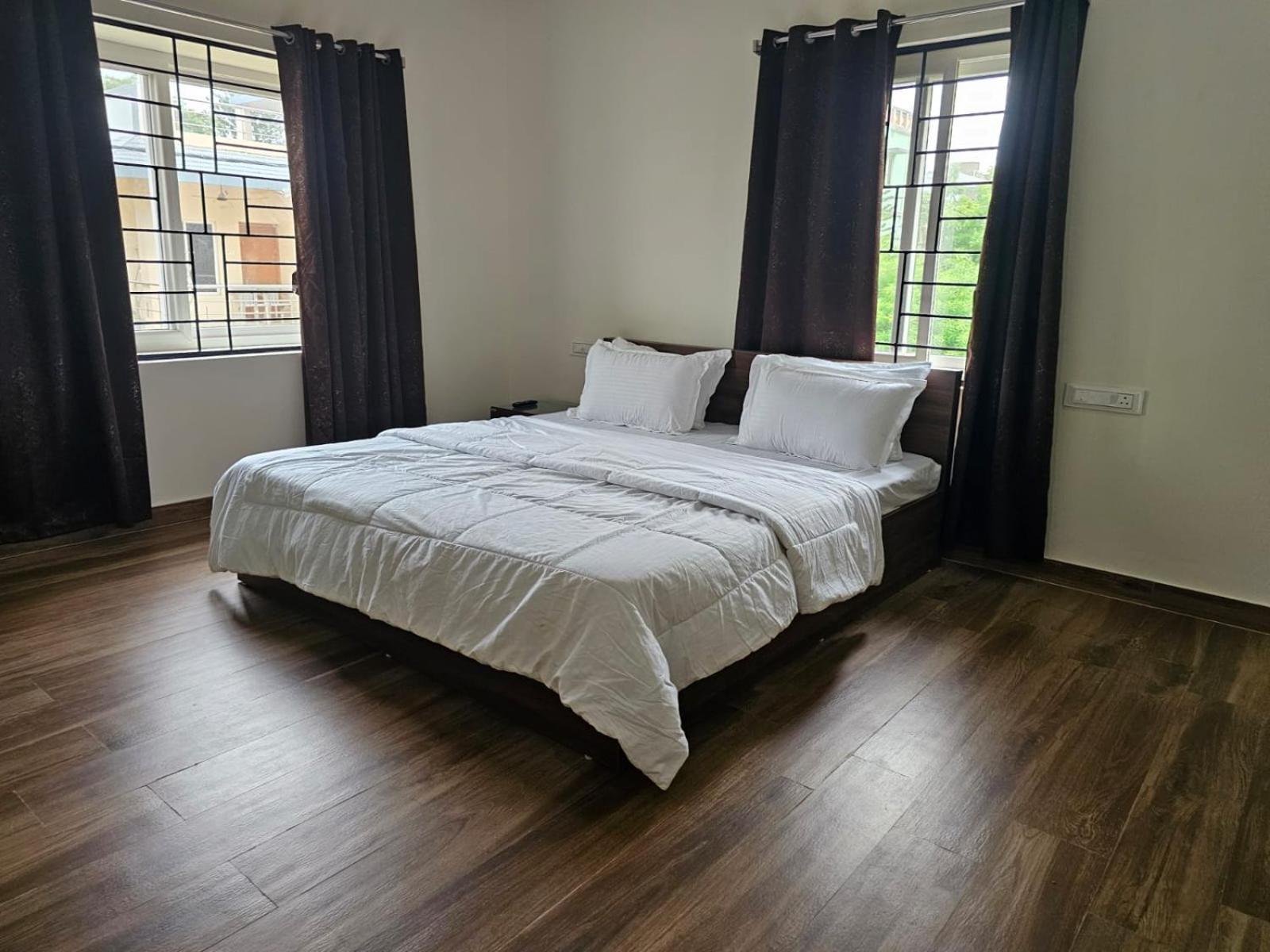 Bed and Breakfast The Nest Bhubaneswar Esterno foto