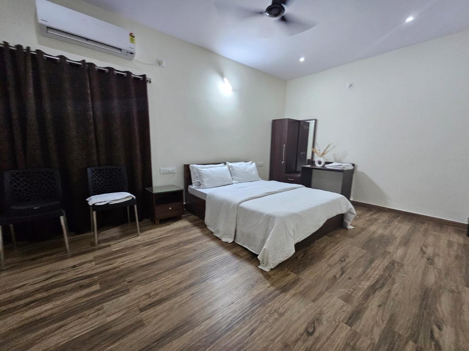 Bed and Breakfast The Nest Bhubaneswar Esterno foto